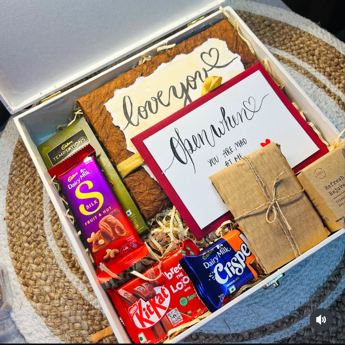 "The Heartfelt Box" - Gift Box