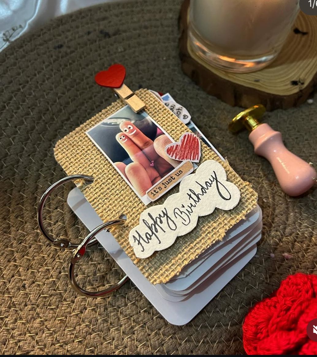 Mini Scrapbook( Pocket-Sized)